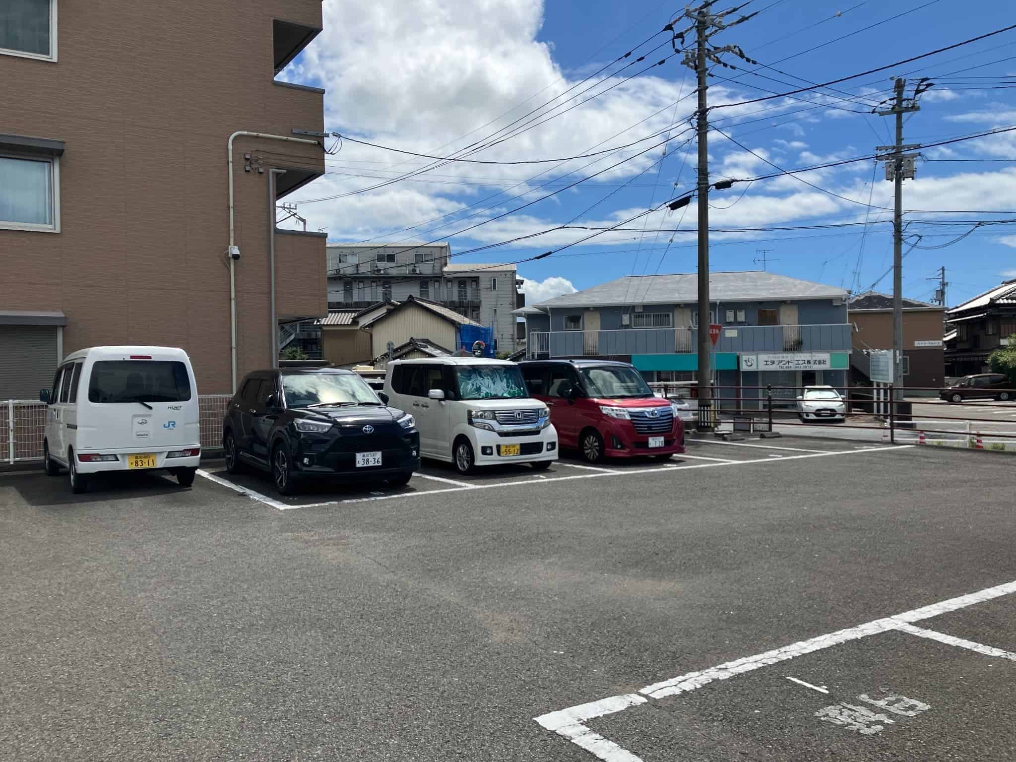 後免駅月極駐車場